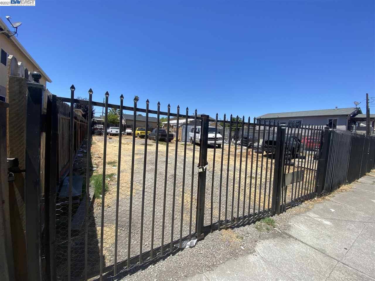 Oakland, CA 94608,909 71st