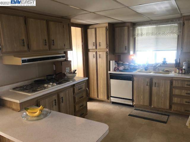 Fremont, CA 94555,4141 Deep Creek Rd #115