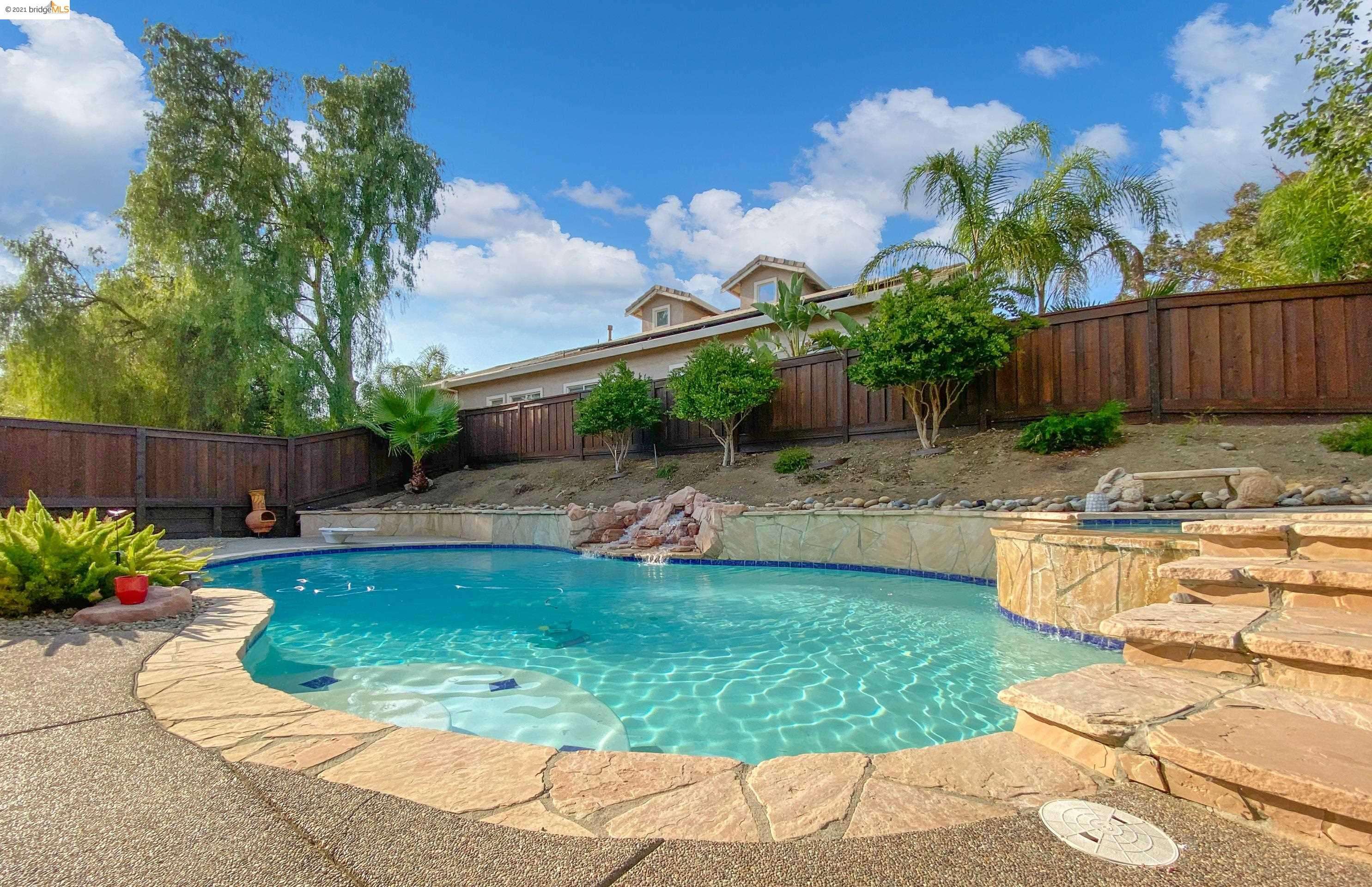 Antioch, CA 94531,5437 Southwood WAY