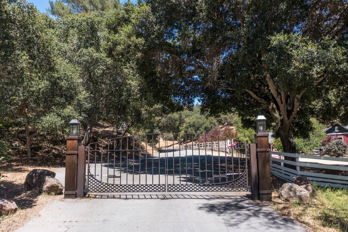 Watsonville, CA 95076,615 Senda Ladera