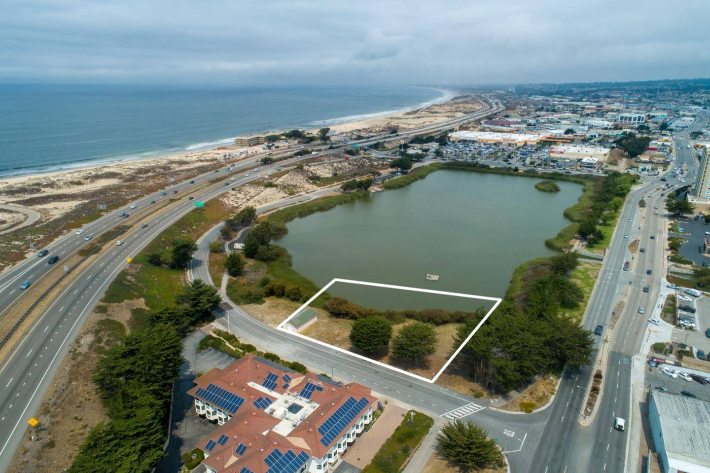 Seaside, CA 93955,208 Roberts AVE
