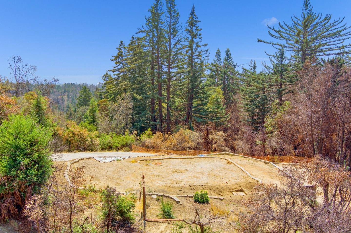 Santa Cruz, CA 95060,106 Gleason WAY