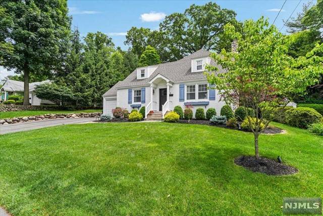 Montvale, NJ 07645,13 Hillside Terrace