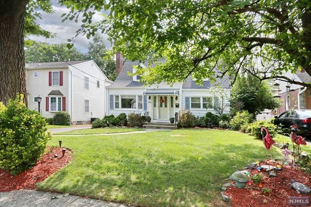 River Edge, NJ 07661,796 5th Avenue