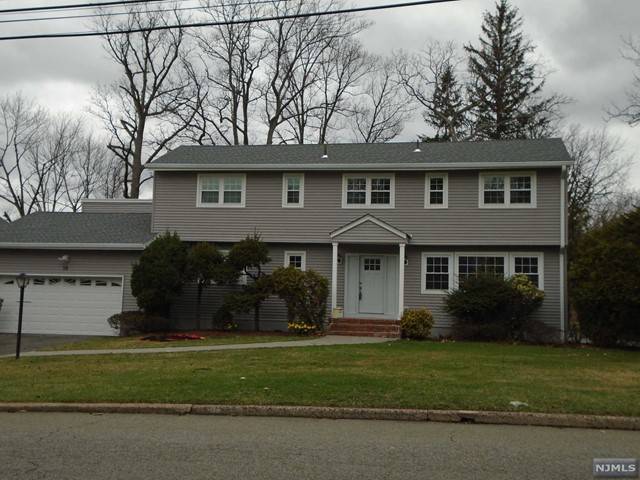 Englewood Cliffs, NJ 07632,18 Johnson Avenue