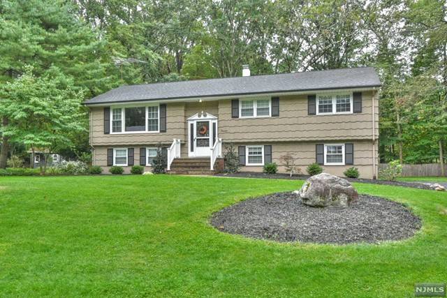 Mahwah, NJ 07430,18 Beech Drive