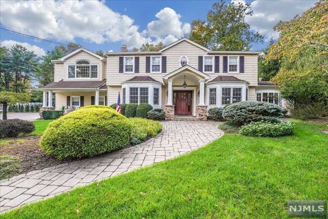 River Vale, NJ 07675,607 Charles Court