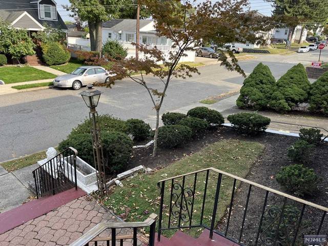 Totowa, NJ 07512,71 Anderson Avenue #2