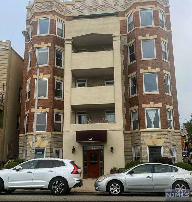 Weehawken, NJ 07086,941-943 Boulevard East  #3A