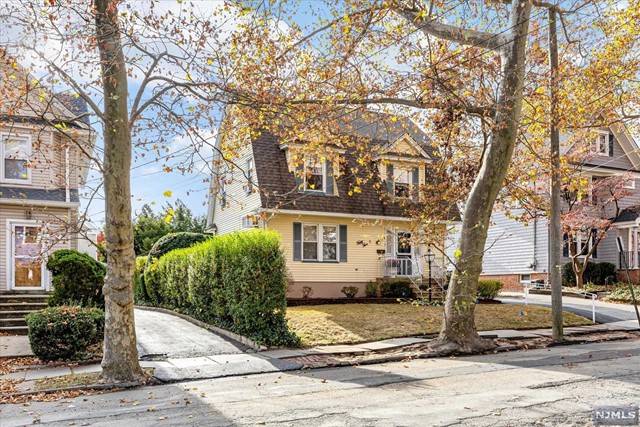 Rutherford, NJ 07070,55 Saint Clair Avenue