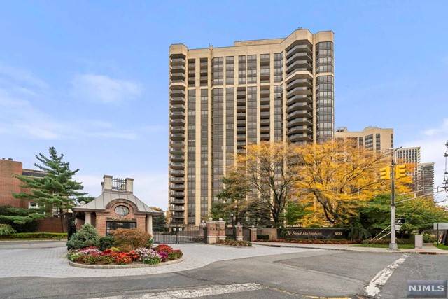 Fort Lee, NJ 07024,900 Palisade Avenue #2304