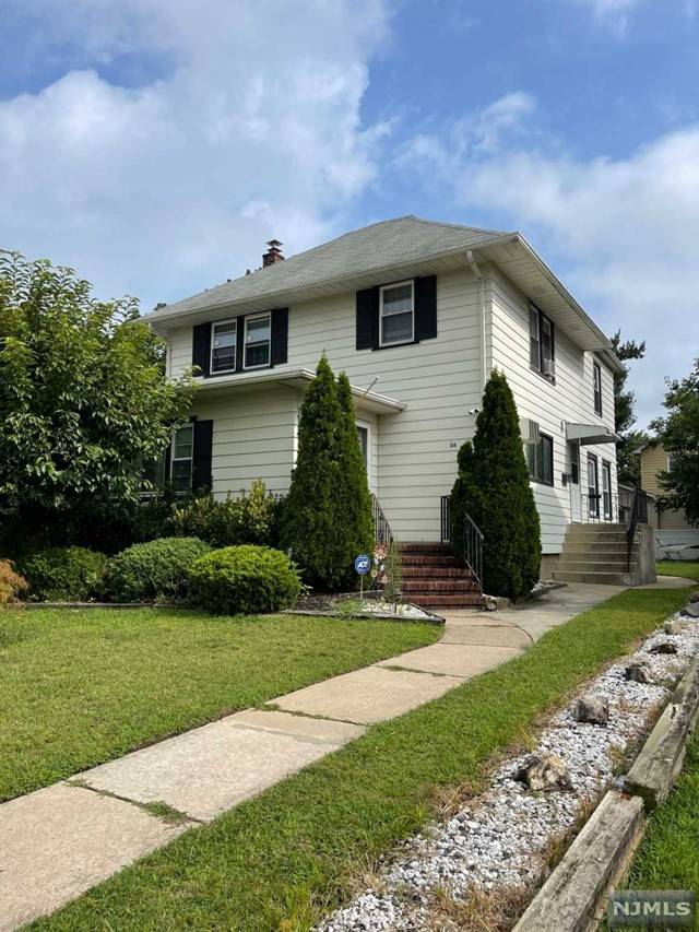 Rochelle Park, NJ 07662,36 Forest Place #2