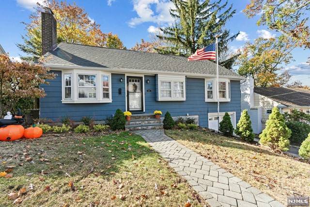 West Caldwell, NJ 07006,66 Elmwood Terrace