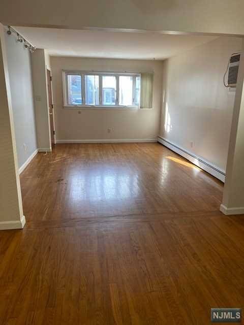 North Arlington, NJ 07031,16 Union Place #1