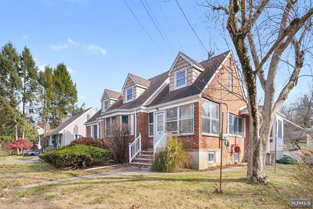 Closter, NJ 07624,47-49 Fairview Avenue #1