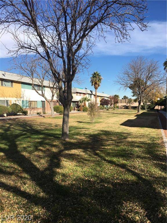Las Vegas, NV 89121,146 GREENBRIAR TOWNHOUSE WAY