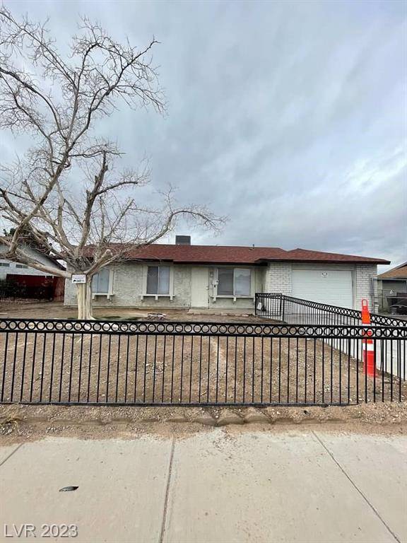 Henderson, NV 89015,915 MAJOR AVE