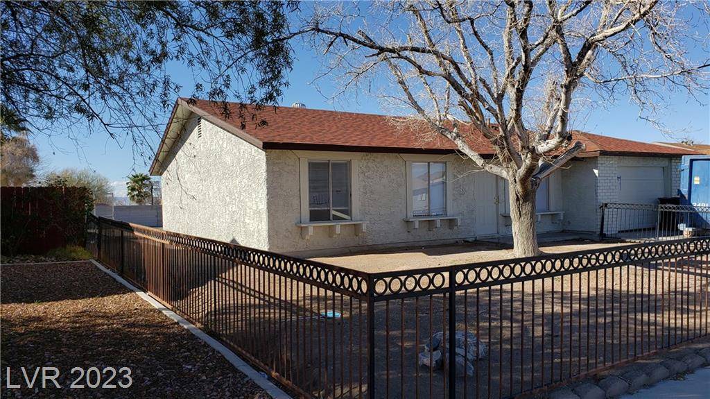 Henderson, NV 89015,915 MAJOR AVE