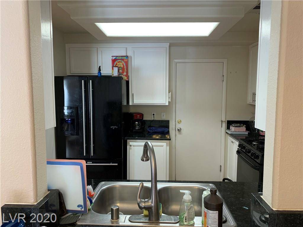 Las Vegas, NV 89183,1637 BALSAM MIST AVE