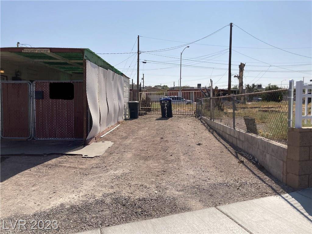 Henderson, NV 89015,203 West Pacific AVE