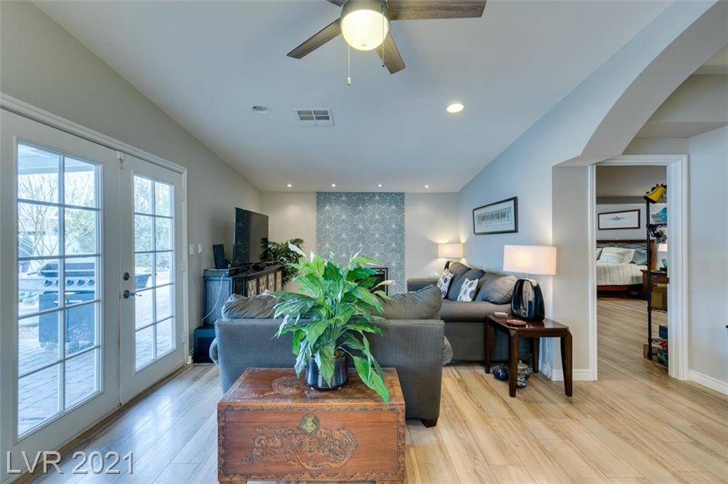 Las Vegas, NV 89169,3315 Ayita CIR