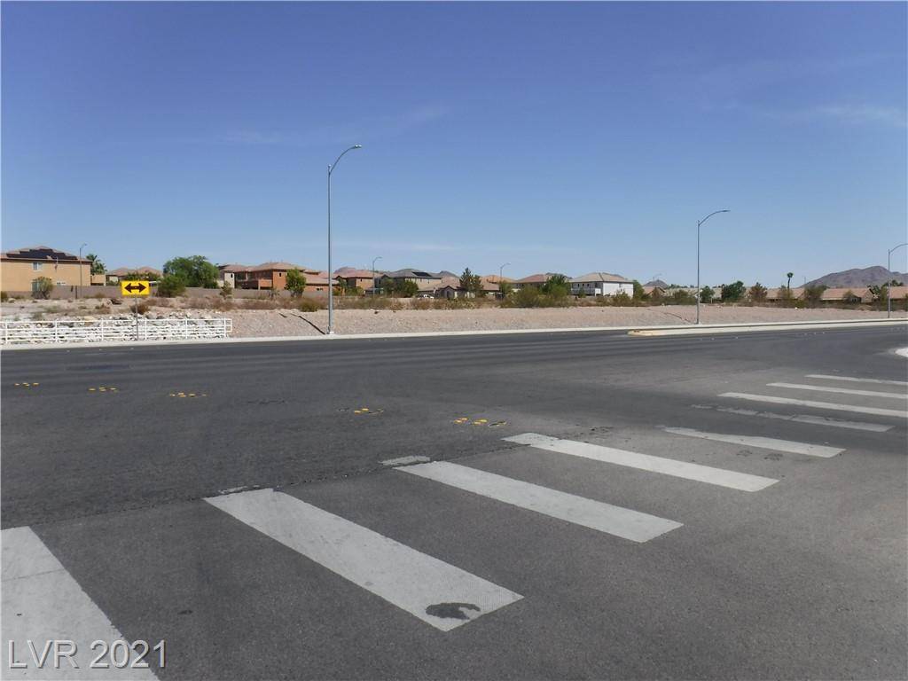 Henderson, NV 89015,Racetrack