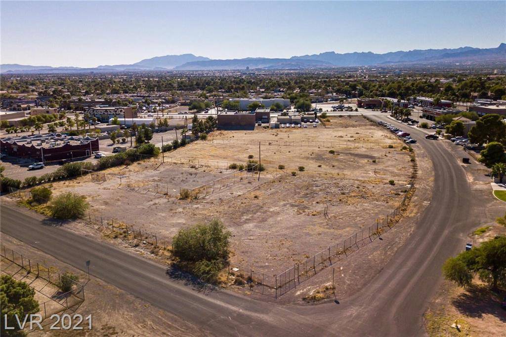 Las Vegas, NV 89130,Ricky RD