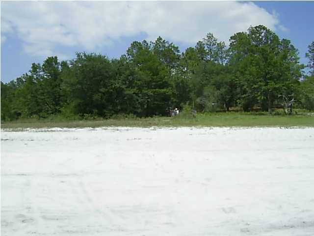Chipley, FL 32428,023 GRASSY POND Road
