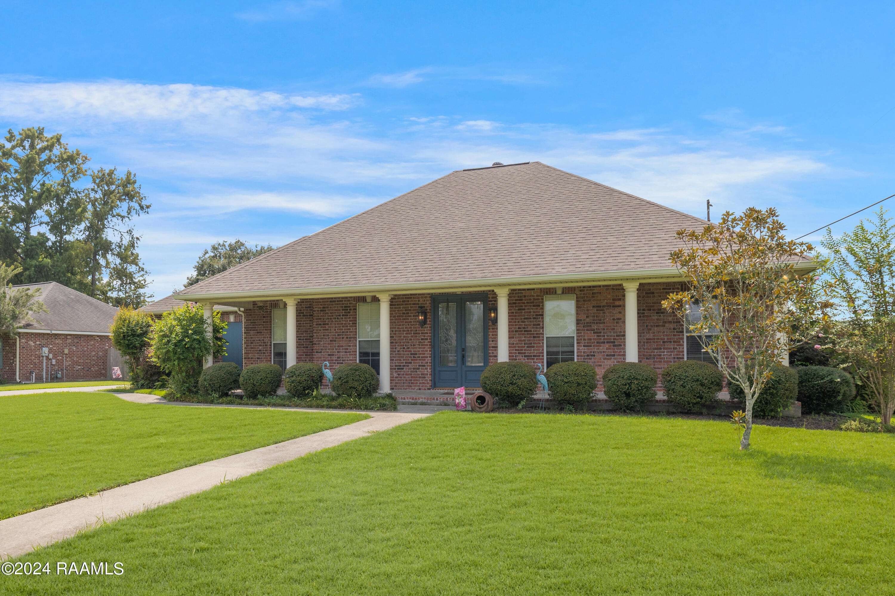 New Iberia, LA 70563,98 Estate Drive