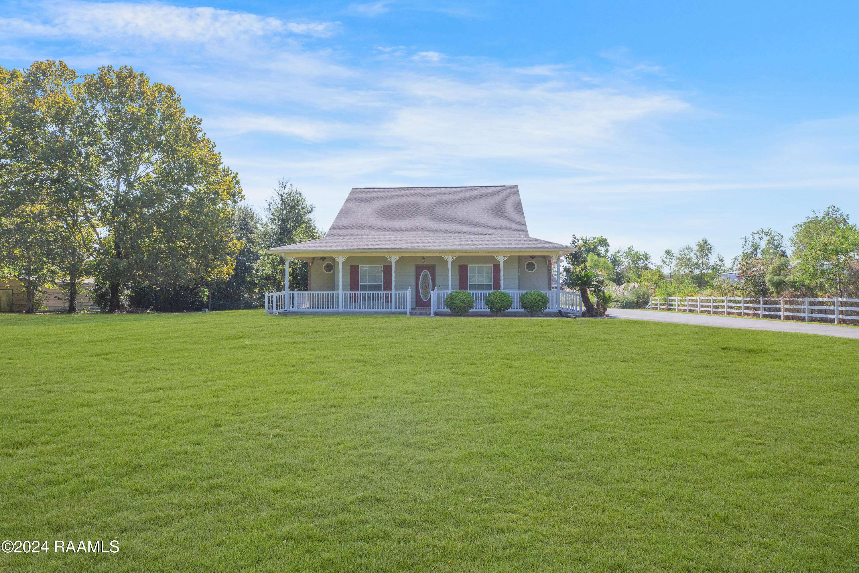 Duson, LA 70529,7649 Cameron Street