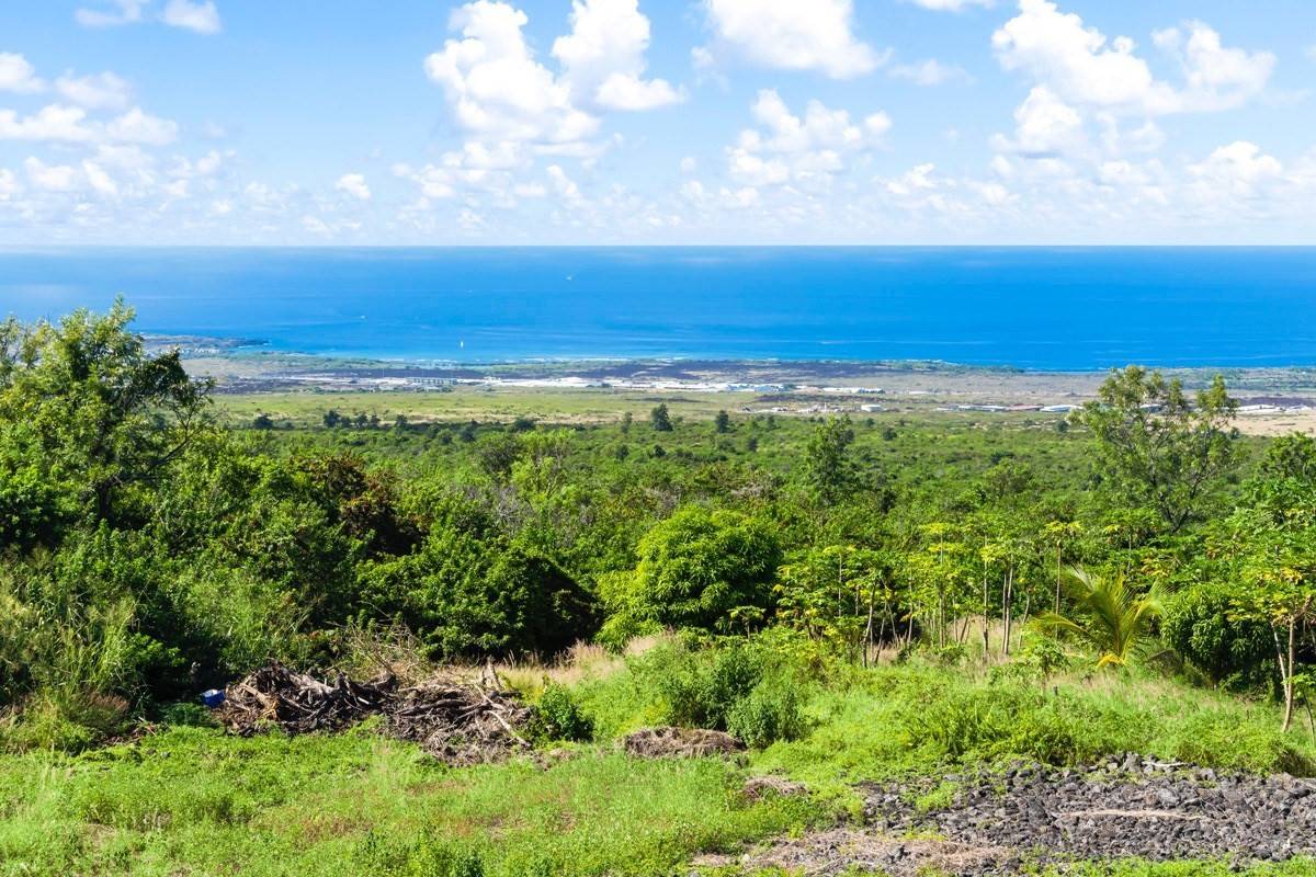 Kailua Kona, HI 96740,73-1368 KUKUNA ST