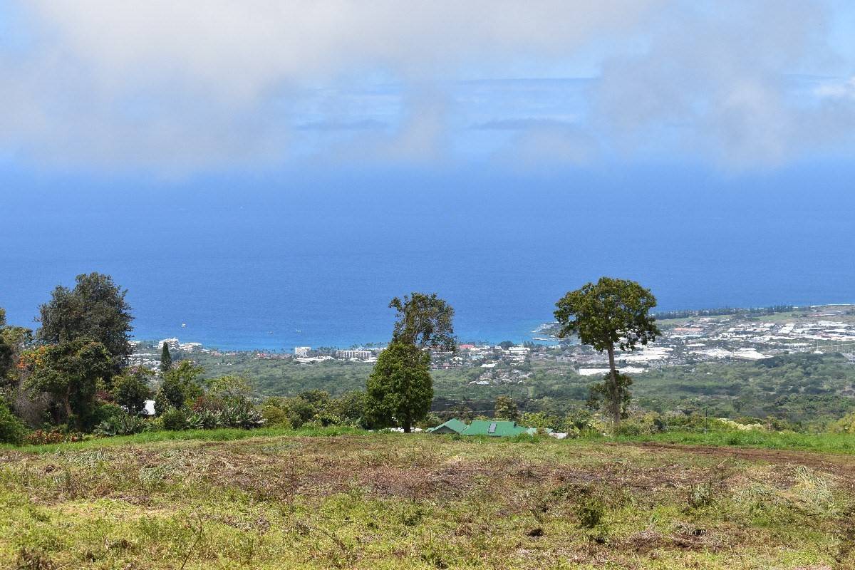 Holualoa, HI 96725,KUAHEWA ROAD