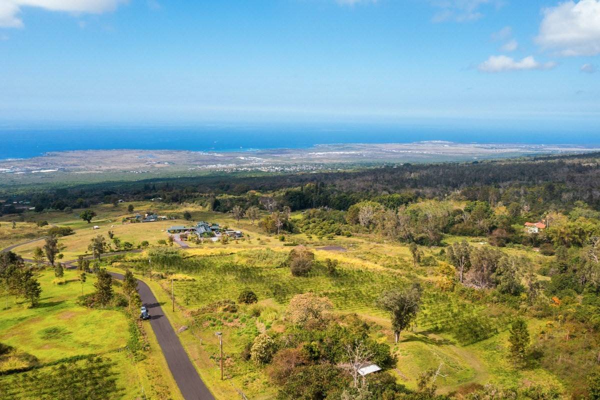 Holualoa, HI 96725,KUAHEWA ROAD