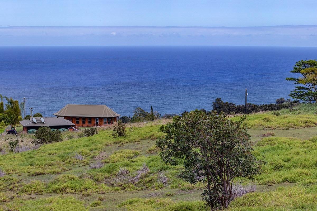 Laupahoehoe, HI 96764,SPENCER RD