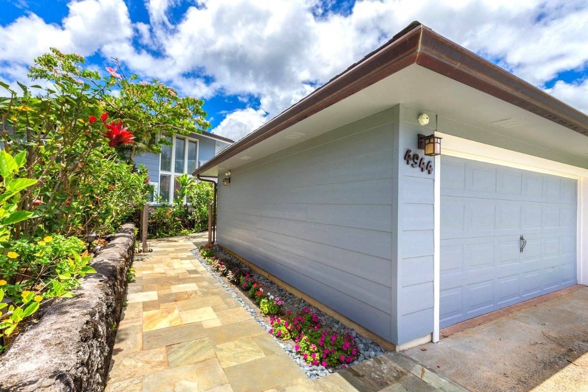 Princeville, HI 96722,4944 EMMALANI DR