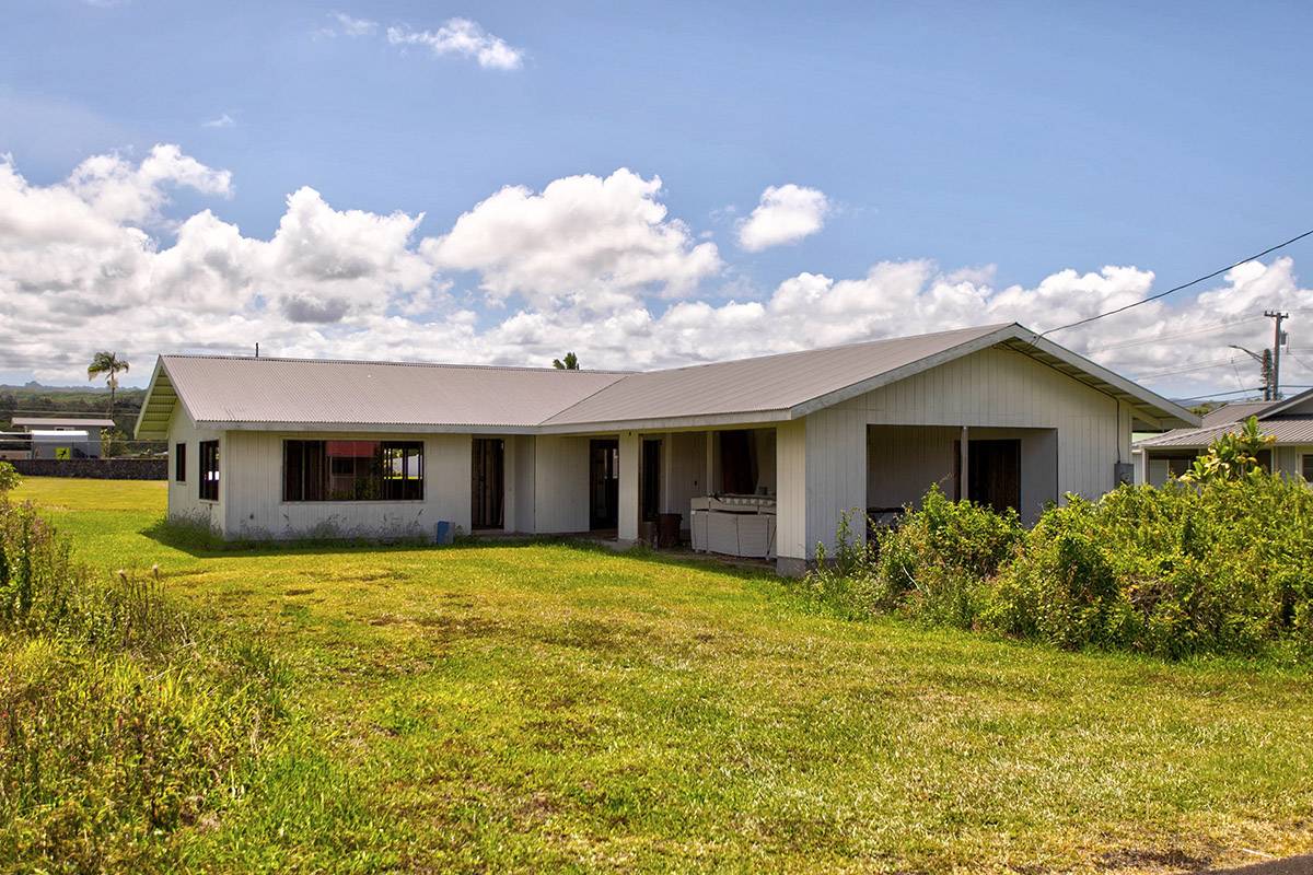 Hilo, HI 96720,1261-B HAIHAI ST