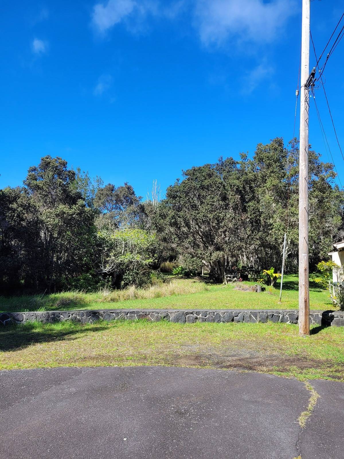 Volcano, HI 96785,KAOHELO WAY