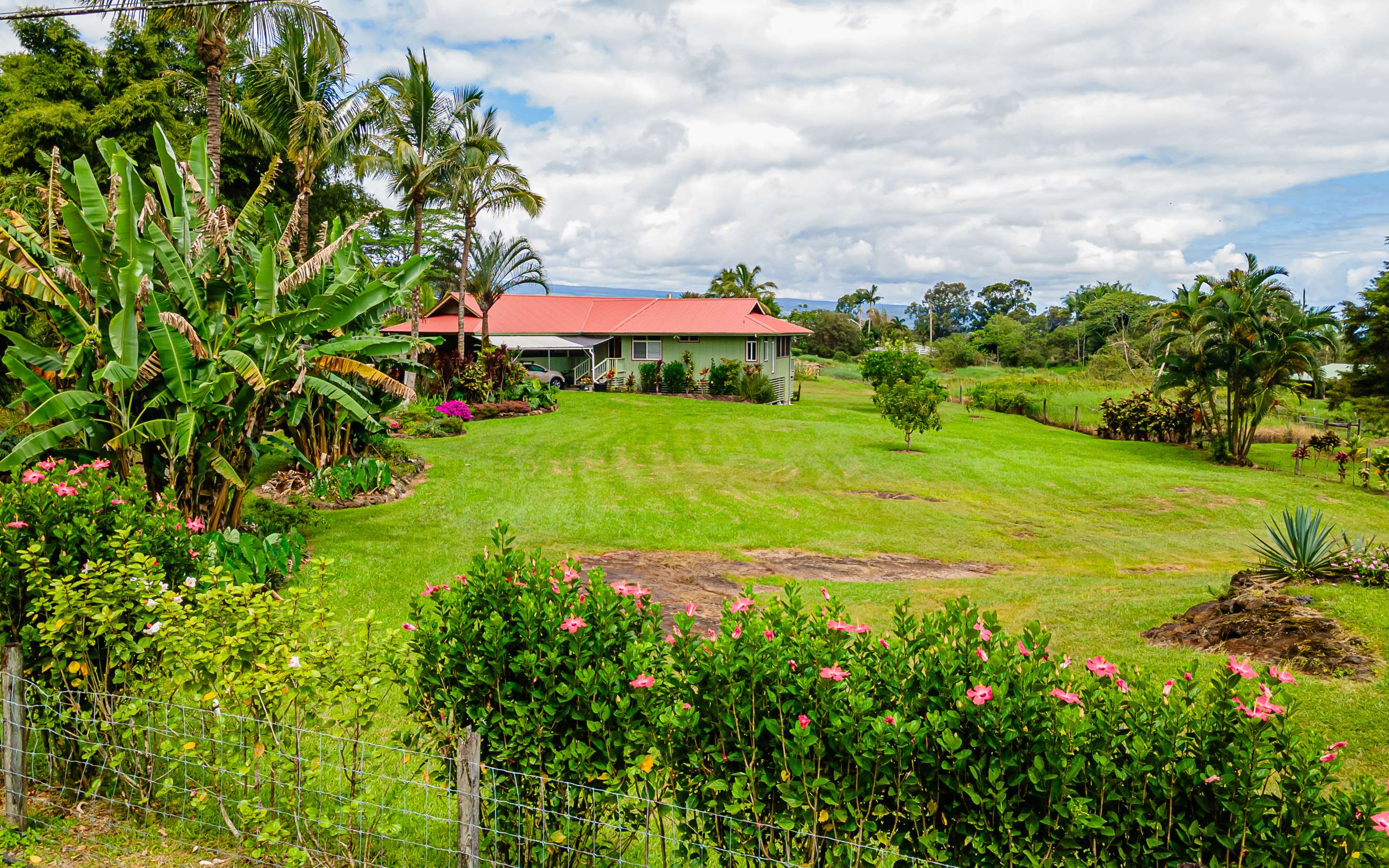 Hilo, HI 96720,1050 AINALAKO RD