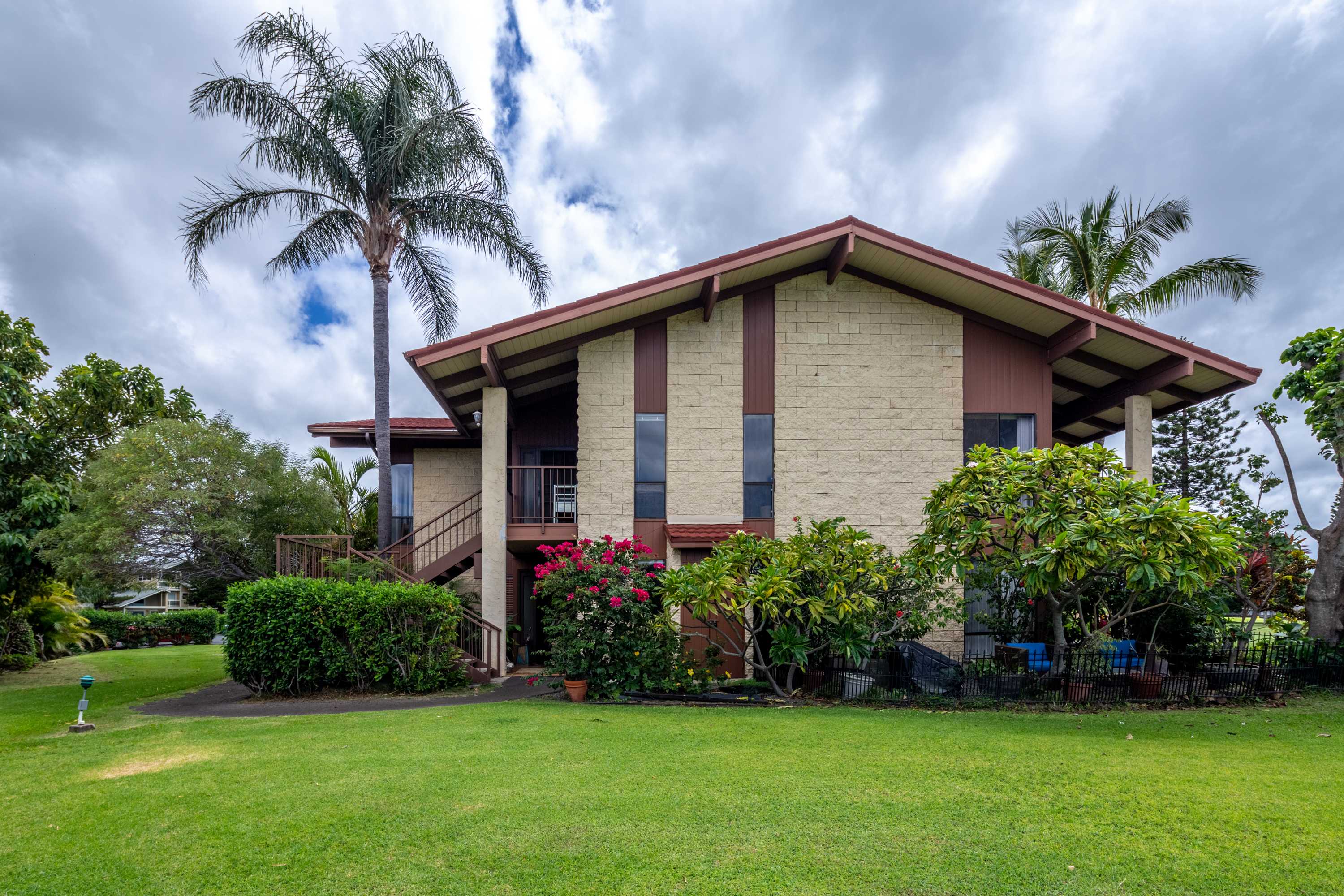 Waikoloa, HI 96738,68-3890 PANIOLO AVE #212