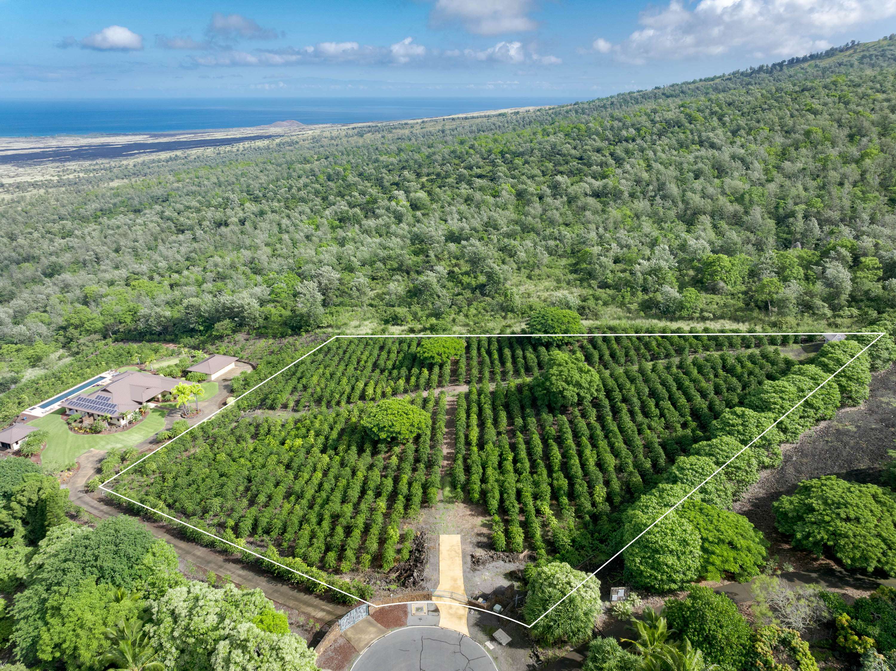 Kailua-Kona, HI 96740,72-4065 ALAHEE PL