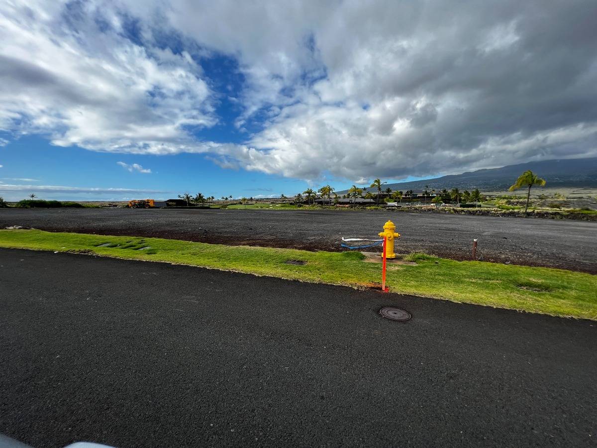 Kailua Kona, HI 96740,73-4618 PUHILI LOOP #LOT 51