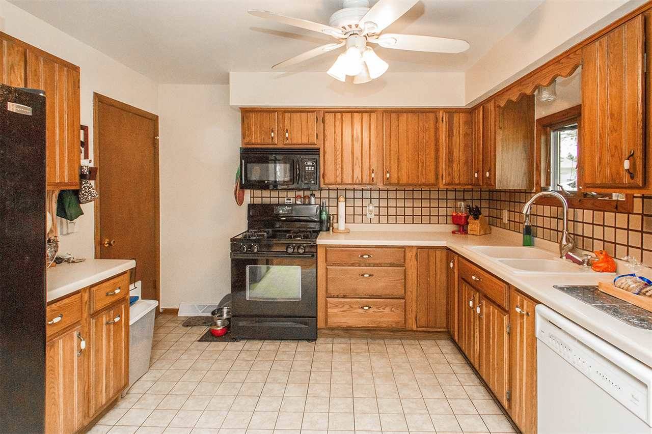 Milton, WI 53563,607 Skyview Dr