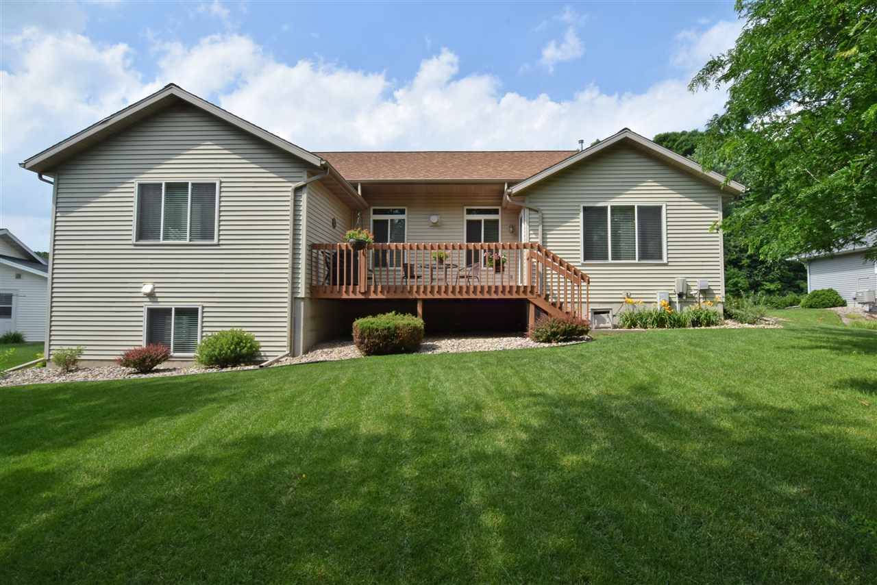 Reedsburg, WI 53959,1422 Ridgeview Drive