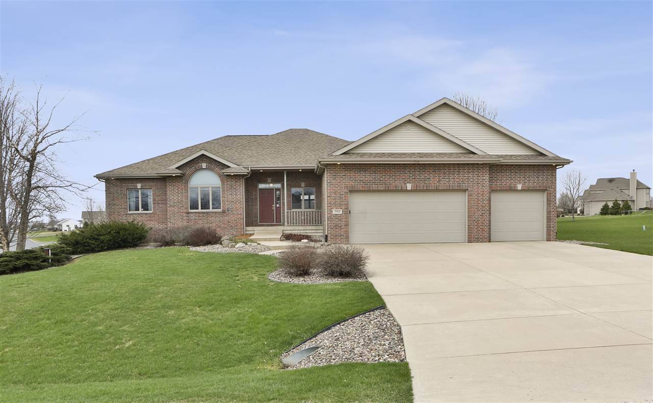 Sun Prairie, WI 53590,2981 Bunker View Dr