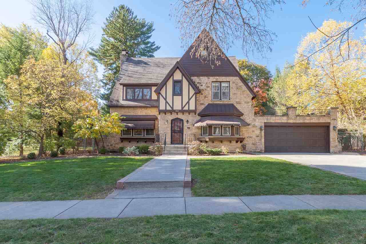 Madison, WI 53711,726 Huron Hill