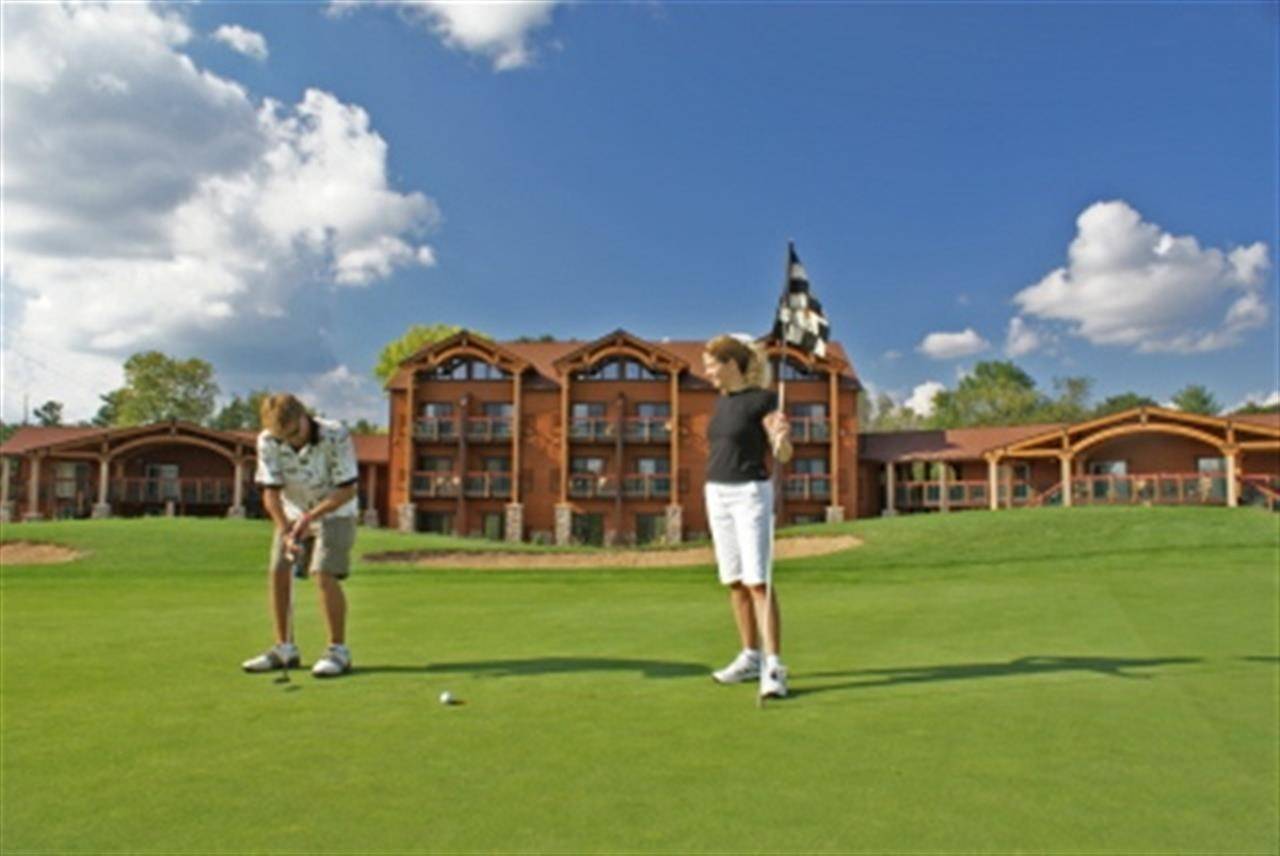 Wisconsin Dells, WI 53965,2504 River Road #7228