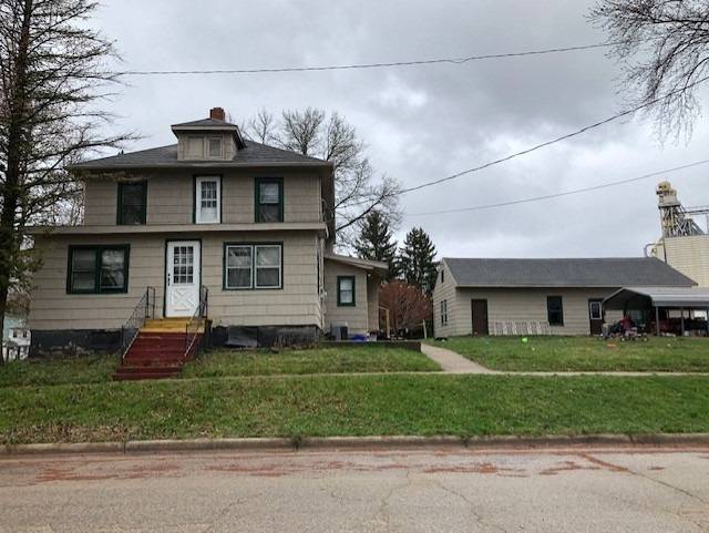 Wilton, WI 54670-8558,1006 Center St