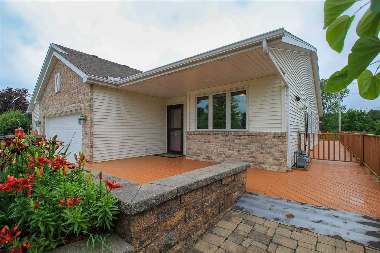 Mcfarland, WI 53558-8447,5805 E Open Meadow