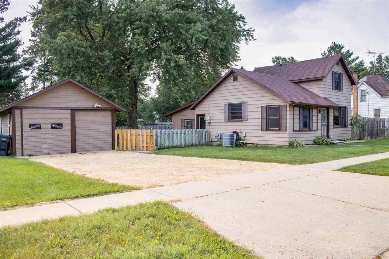 Princeton, WI 54968,327 N Fulton St