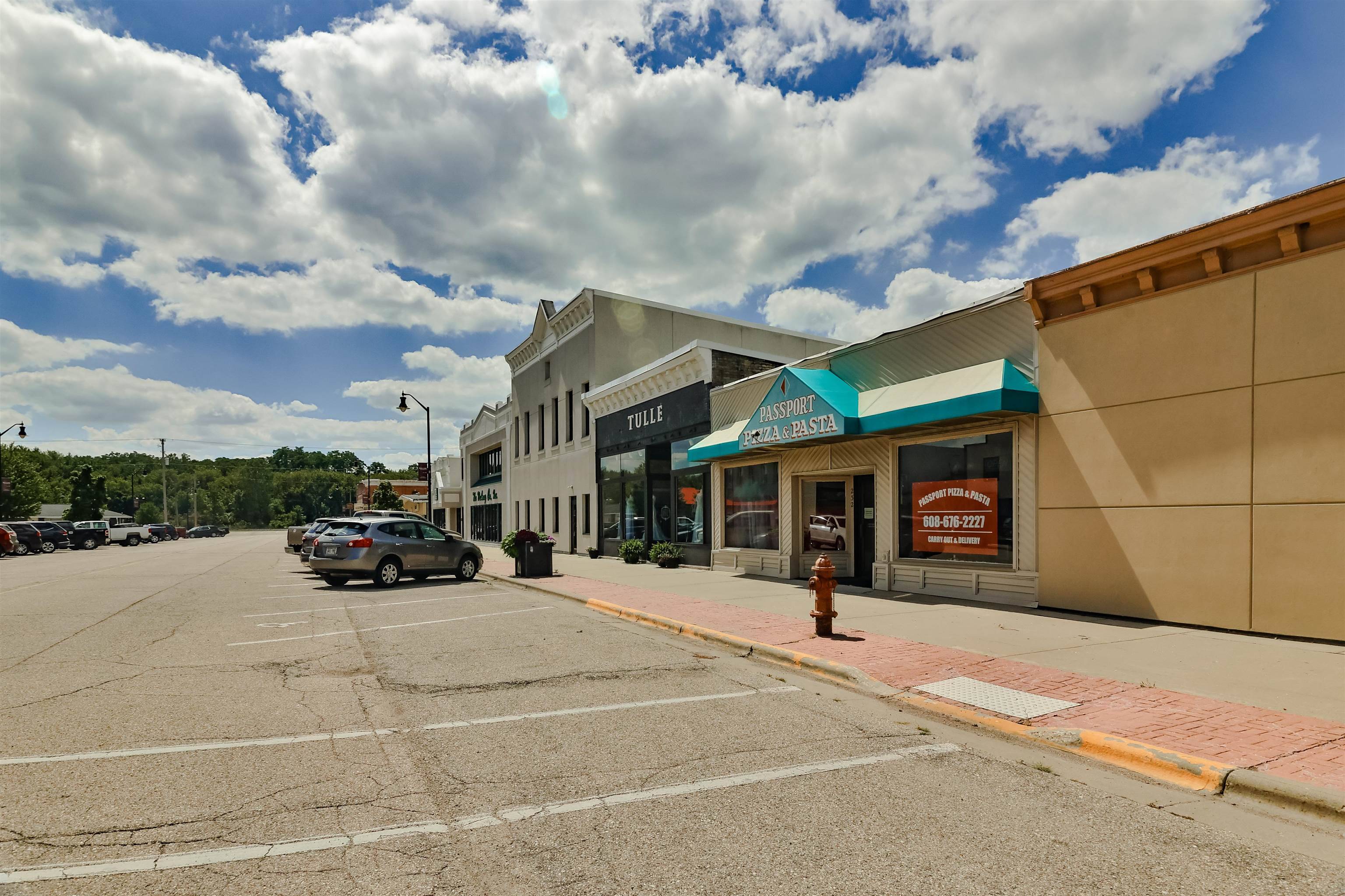 Clinton, WI 53525,232 Allen St